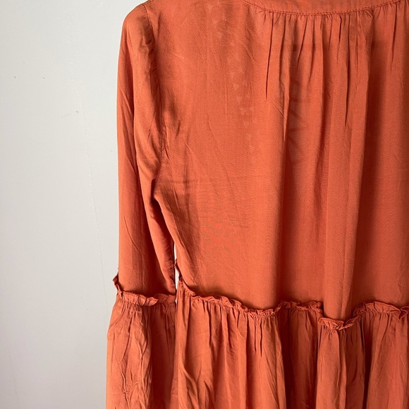 BOHO BELL SLEEVE TOP - Picture 6 of 7